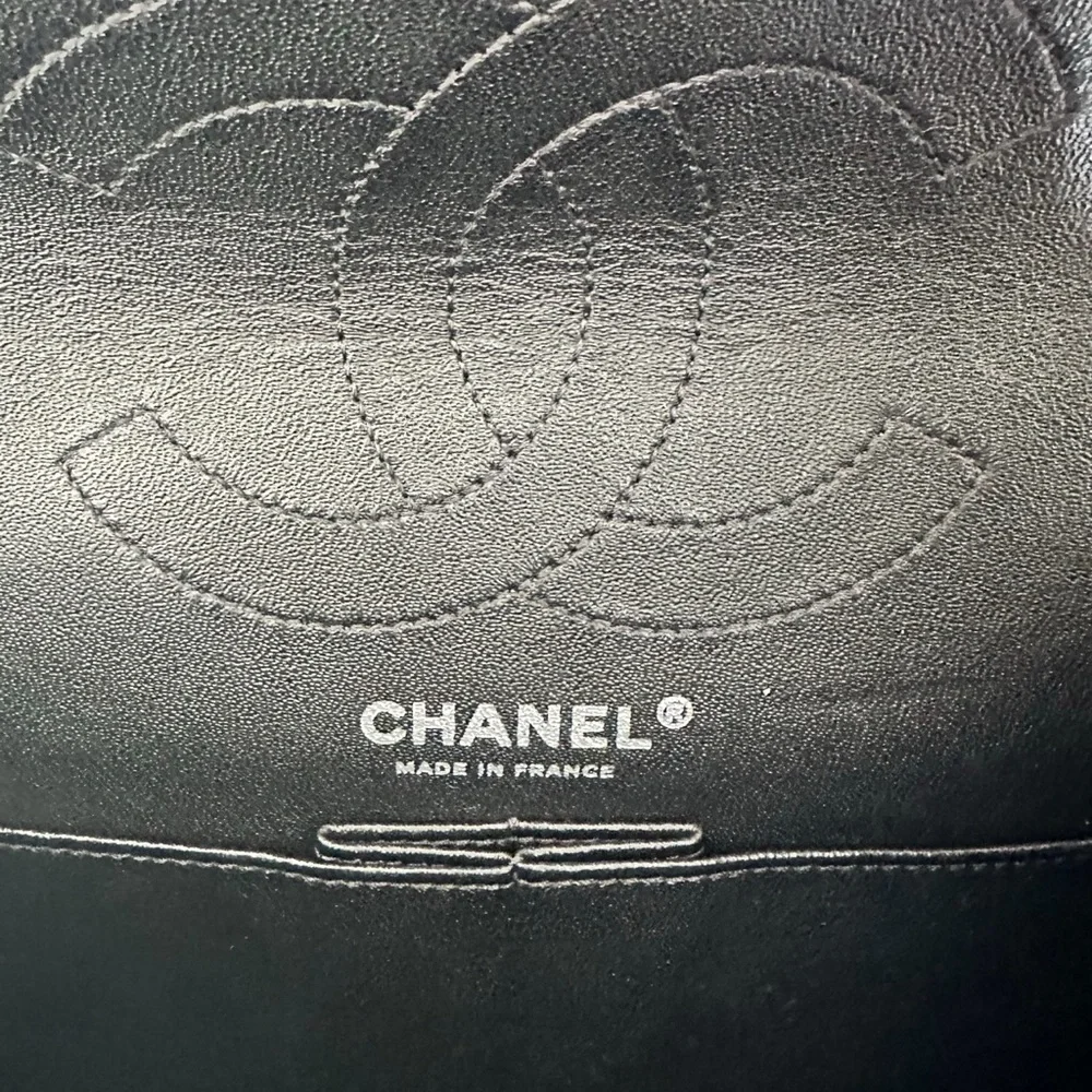 CHANEL Reissue 2.55 Flap Bag Tweed 226